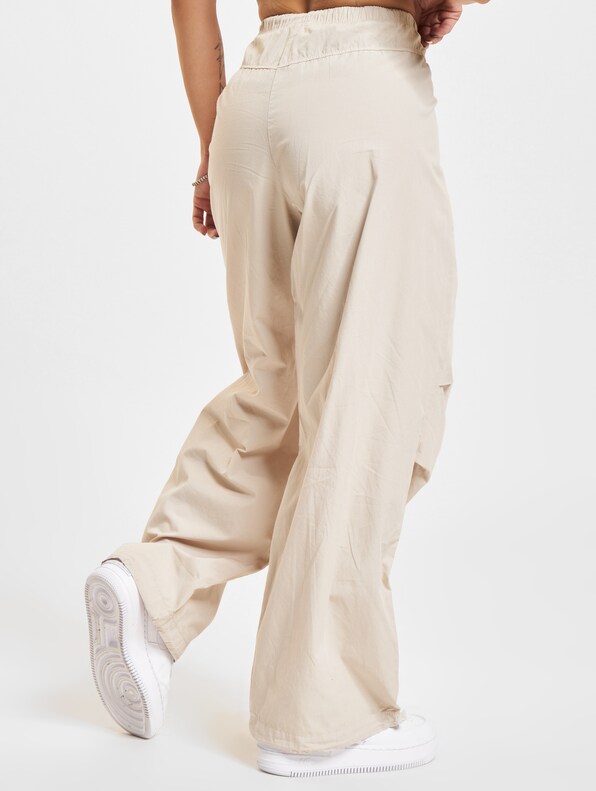 Pantalone Lungo-1