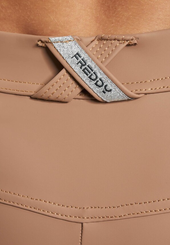 WRUP Vegan Leather Push Up 7/8 Regular Waist Super-3