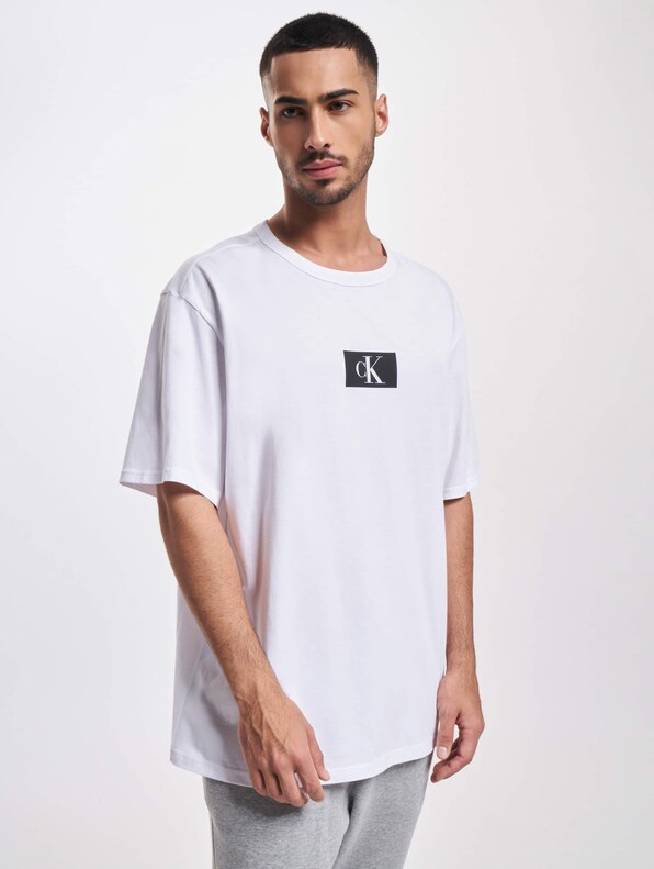 Calvin Klein T-Shirt-2