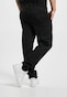 black_6184