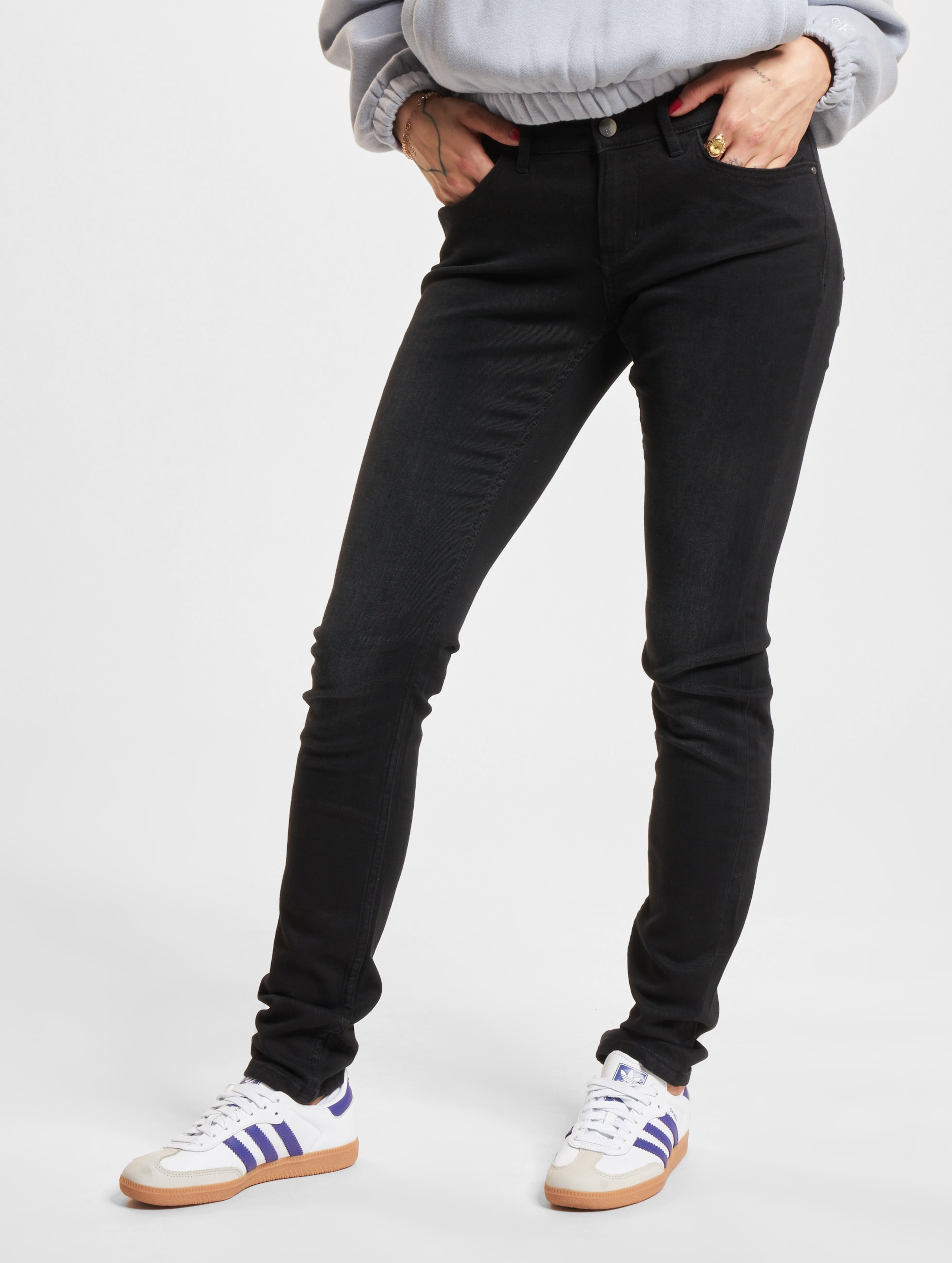 Calvin Klein Jeans Mid Rise Skinny op kleur zwart, Maat 28/34