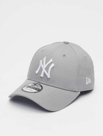 New Era League Basic NY Yankees 9Forty Snapback Cap
