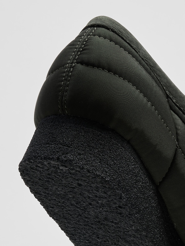 Clarks Wallabee Sneakers-8