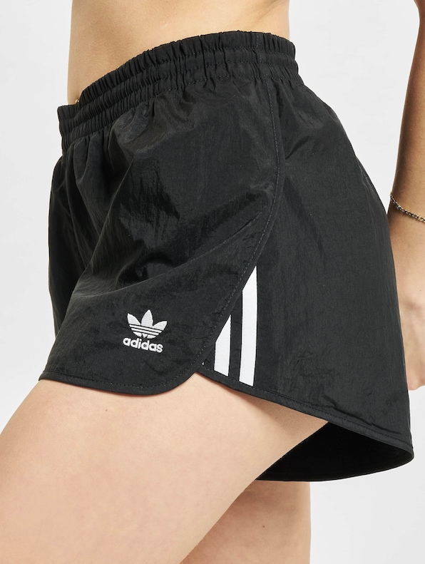 Adidas Originals 3 Stripes Shorts-6
