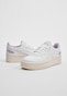 white_73724
