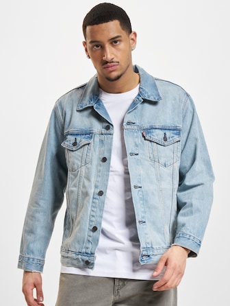New Relaxed Fit 