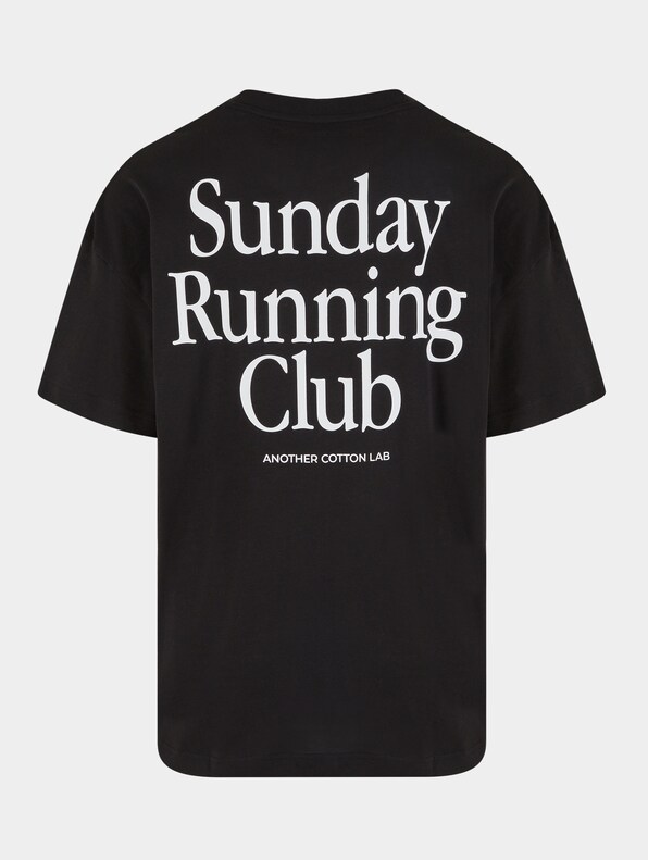 Sunday Running Club Oversized-5