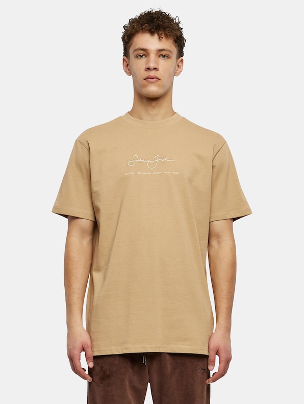 Classic Logo Essential-2