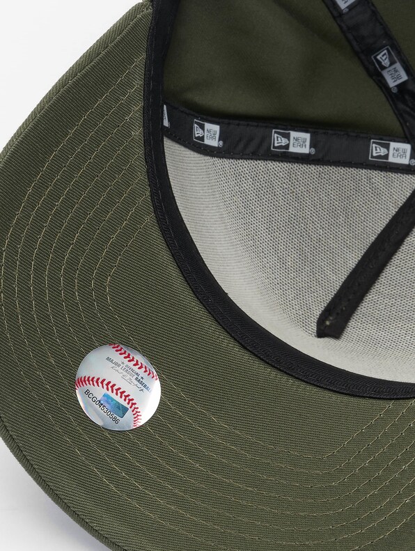 MLB New York Yankees Colour Essential Eframe 9Forty-2