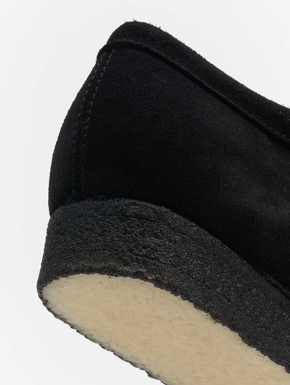 Wallabee-8
