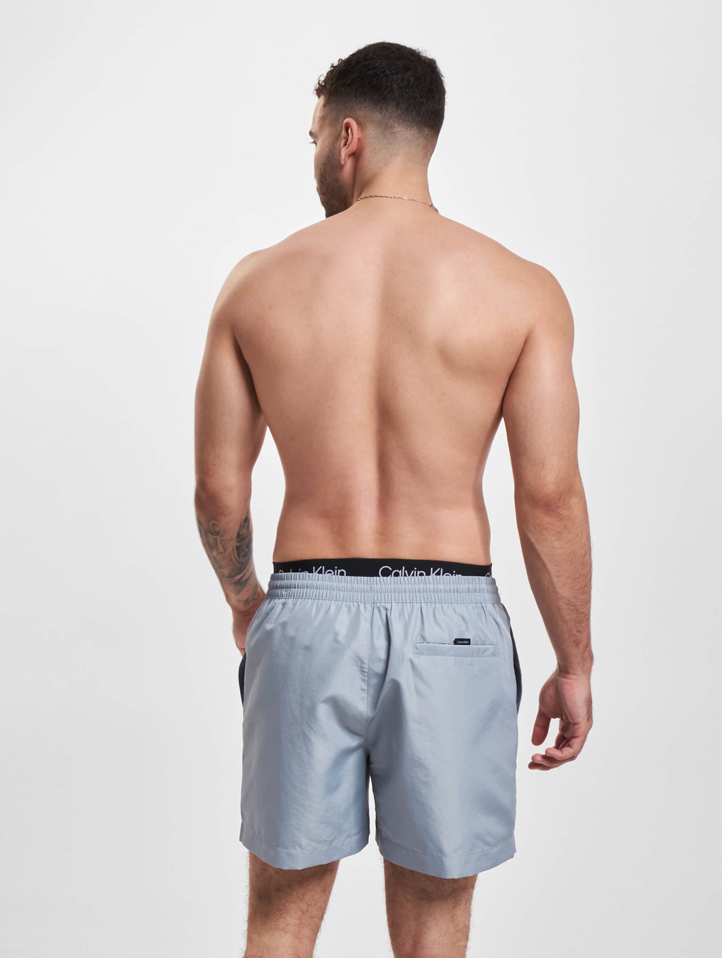   カルバンクライン Solid 7\"(17.8cm) Swim Shorts Medium Drawstring Swim Shorts | Calvin Klein