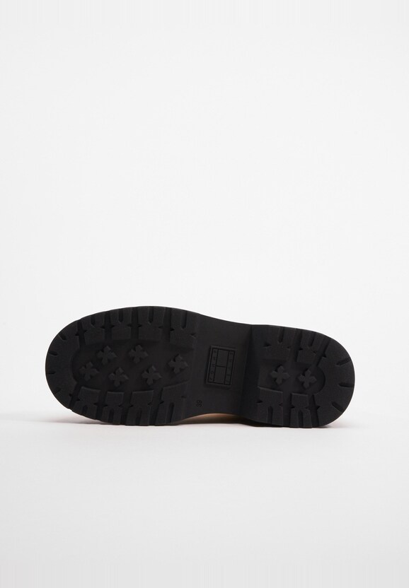 Lace Up Chunky-6