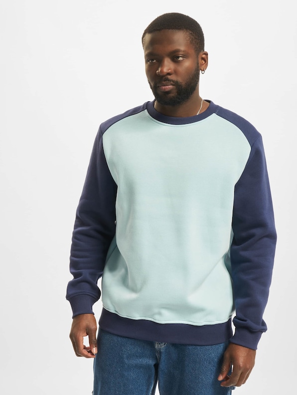 2-Tone Fake Raglan Crew -2
