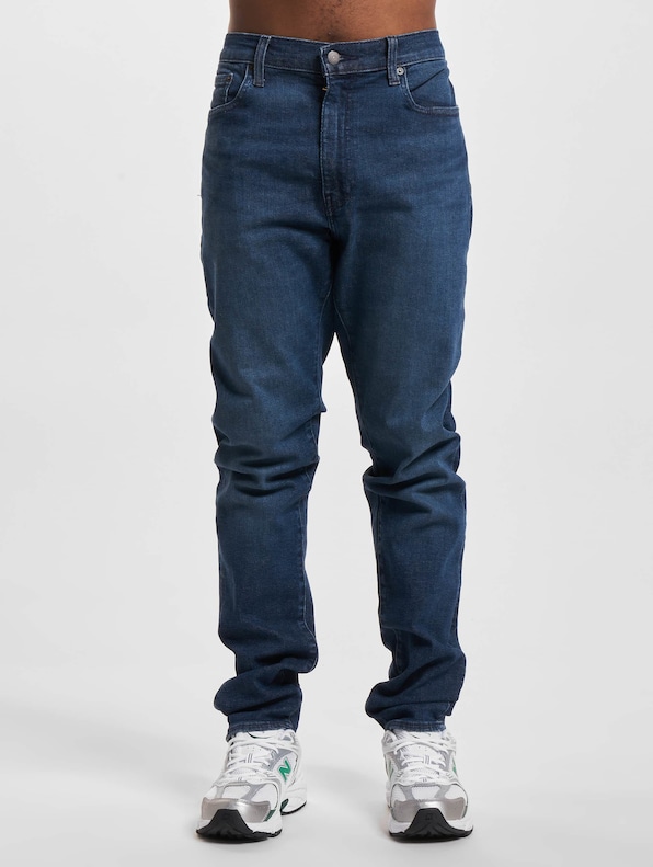 Levis Skinny Taper Jeans-2