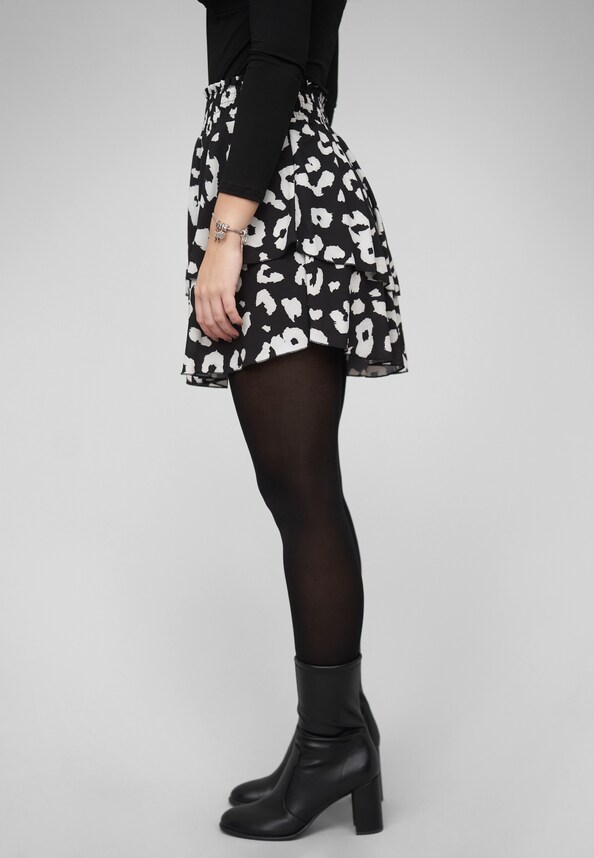 Tiered Skirt Ditsy Print-2