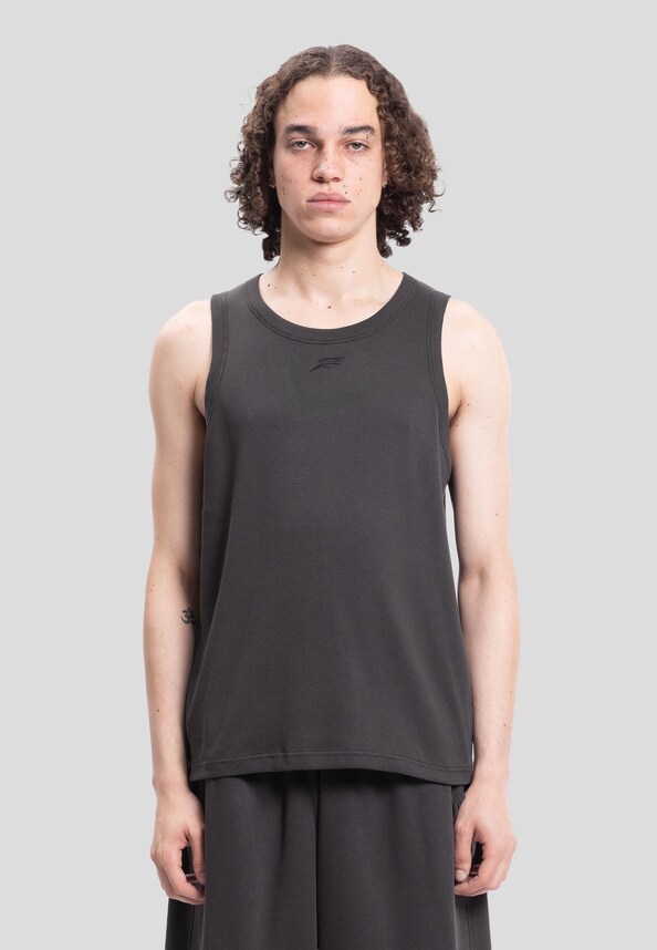 Basic Distressed -0