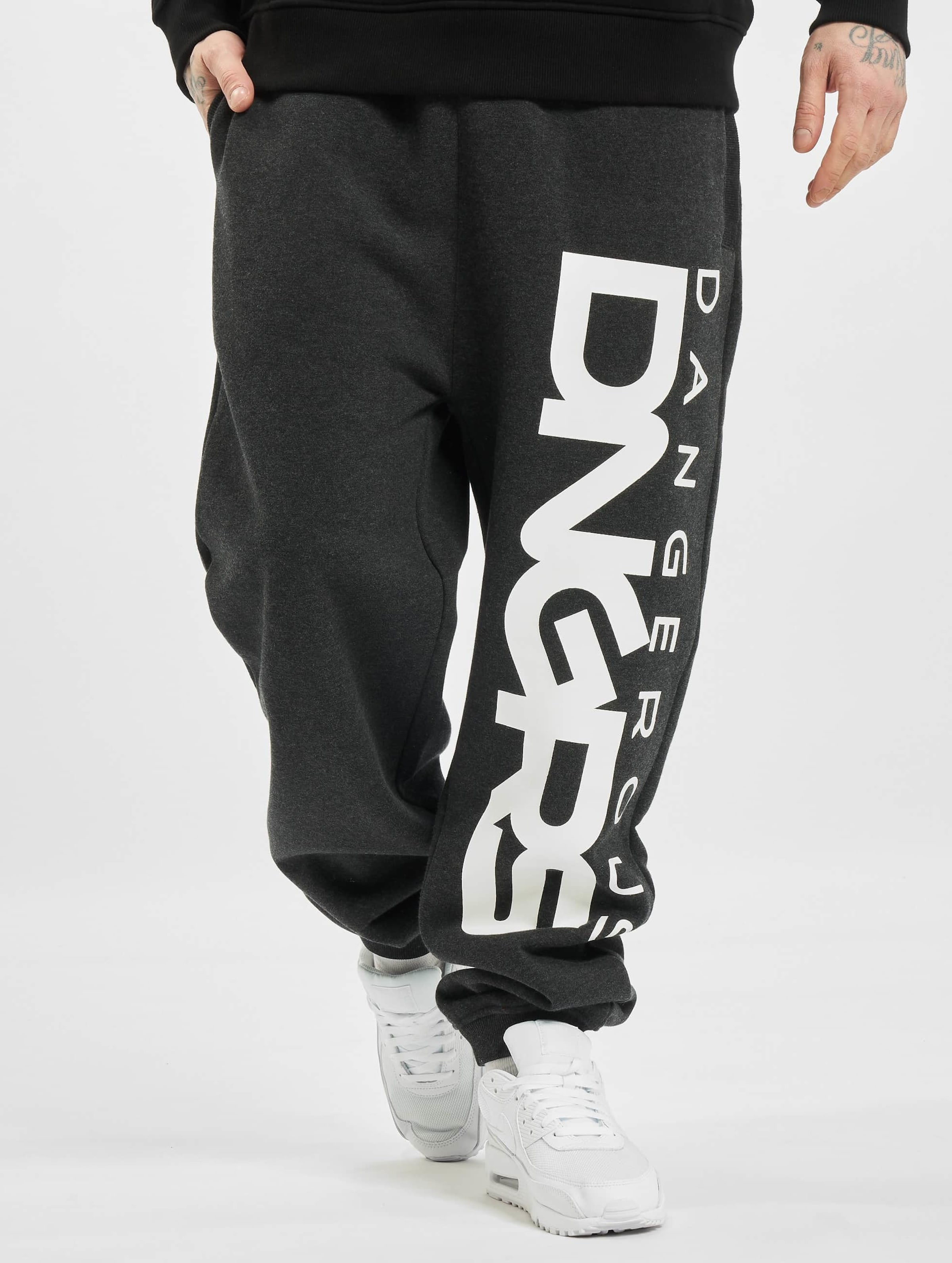 Dangerous DNGRS Classic Sweat Pants Männer,Unisex op kleur zwart, Maat M