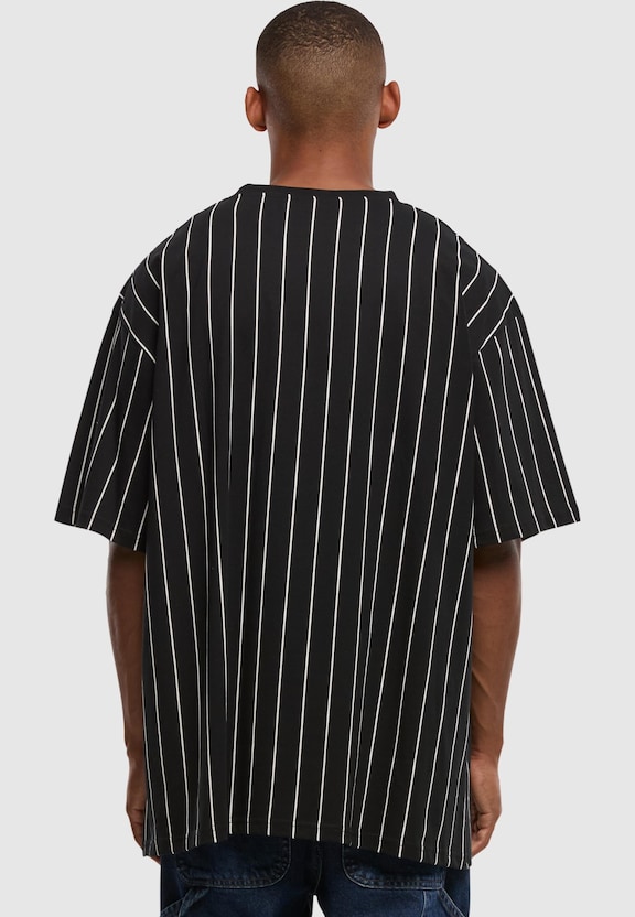 PS-KKMQ32063BLK KK Small Signature Pinstripe Tee black/white Plus Size-1