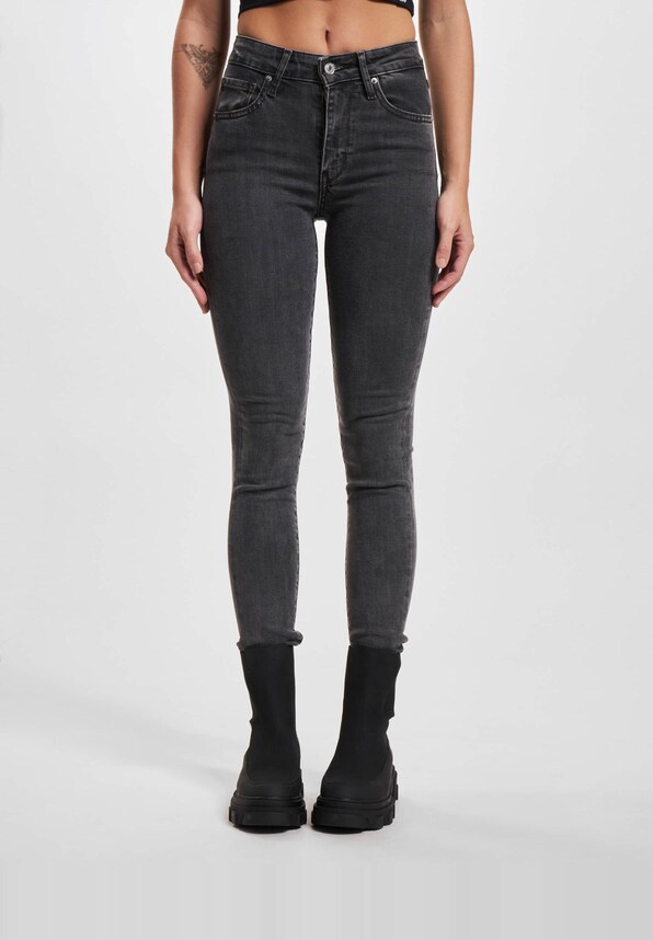 Levi's 721 High Rise Skinny Fit Jeans-2