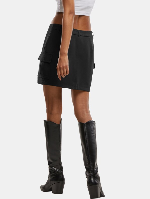 Urban Classics Ladies Short Patched Pocket Skirt-1