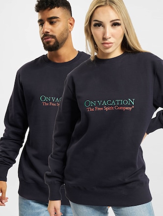 On Vacation Free Spirit Company Pullover