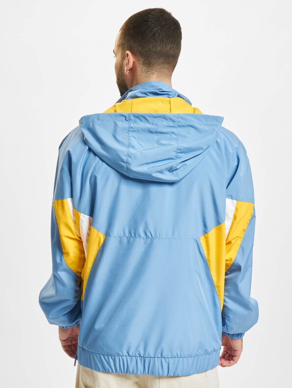 Windbreaker-1