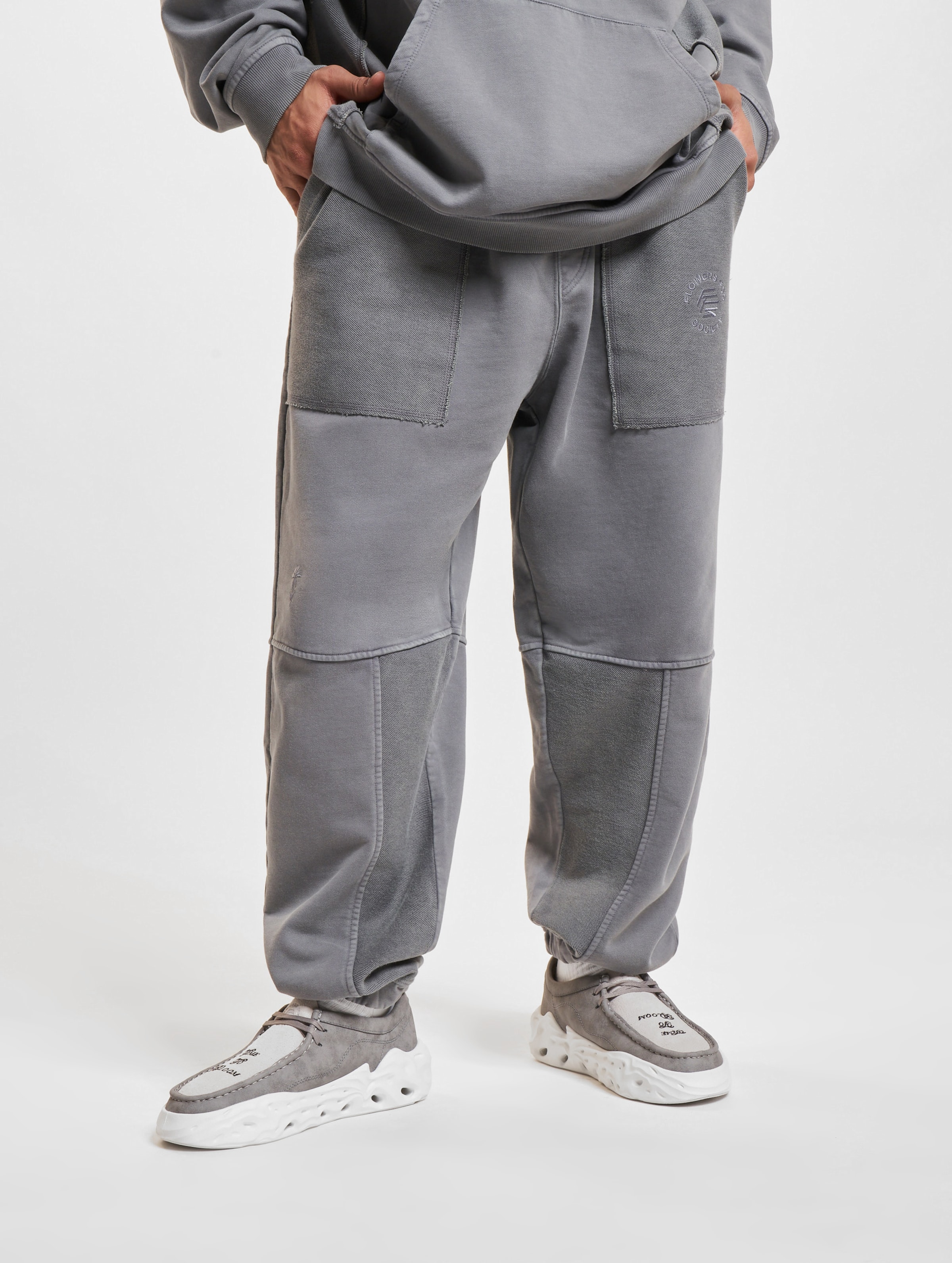FLOWERS FOR SOCIETY Basic Jogginghosen Mannen op kleur grijs, Maat XL