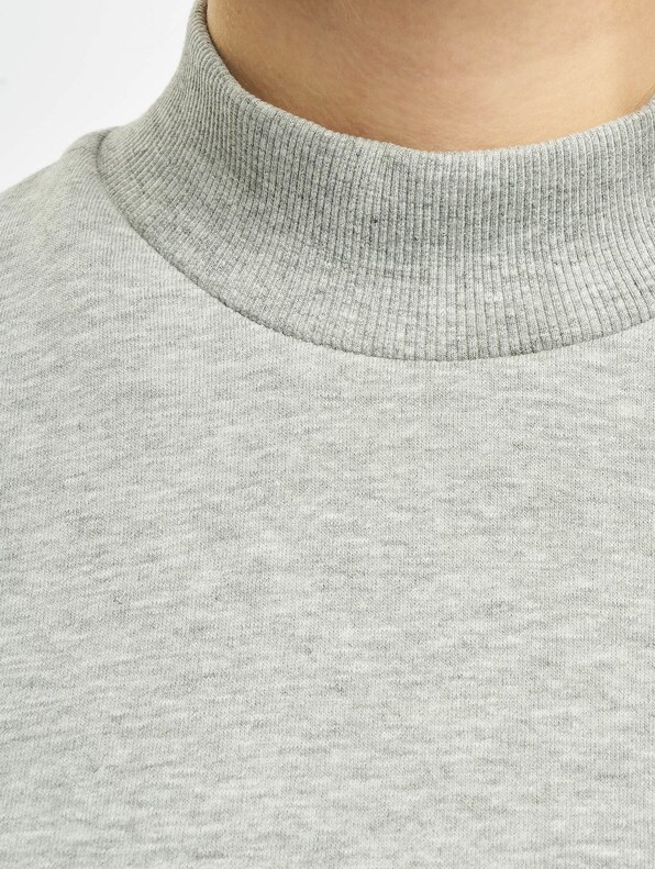 Urban Classics Ladies Oversized High Neck Crew Pullover-3