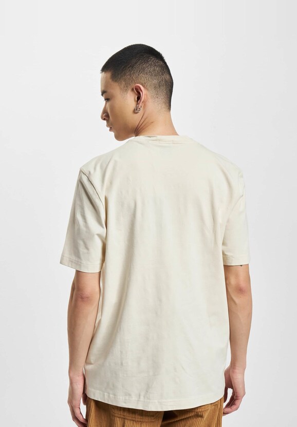 TChup Relaxed Fit Logo-0