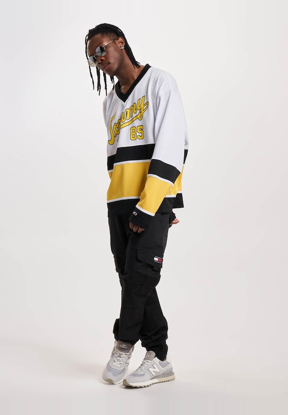 Tommy Jeans Boxy College 85 Sweater-5