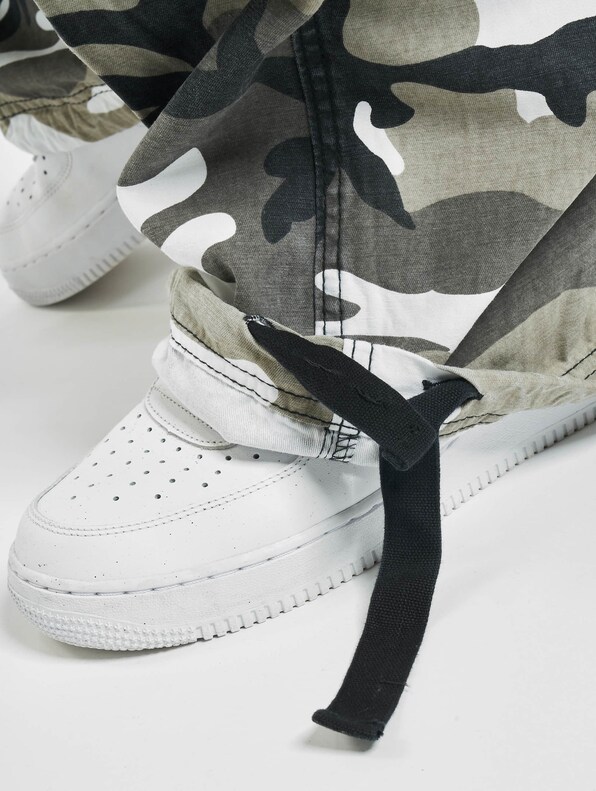 Vintage Cargo Pants-8