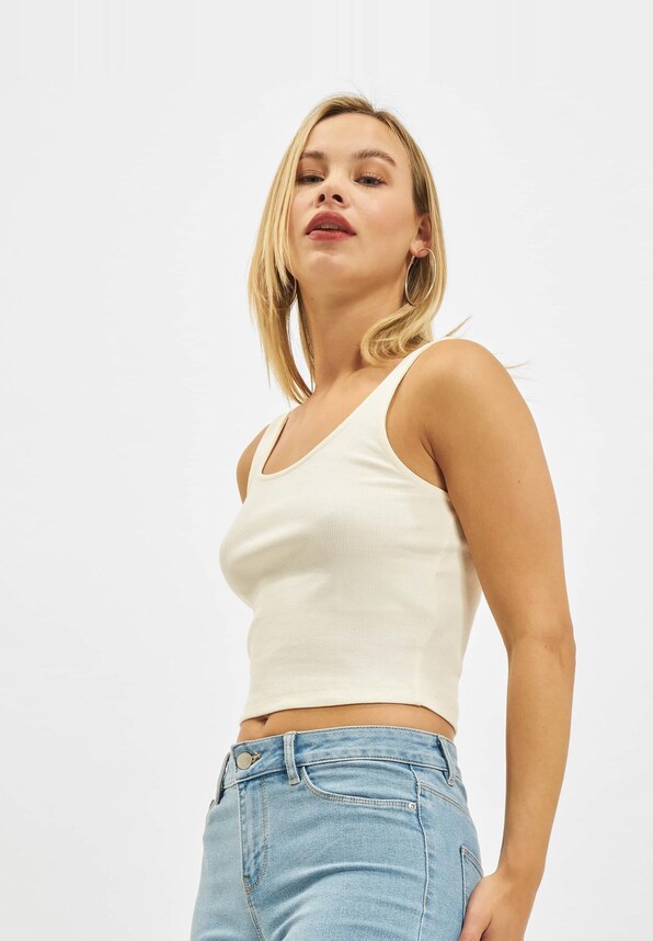 Nessa Short -4