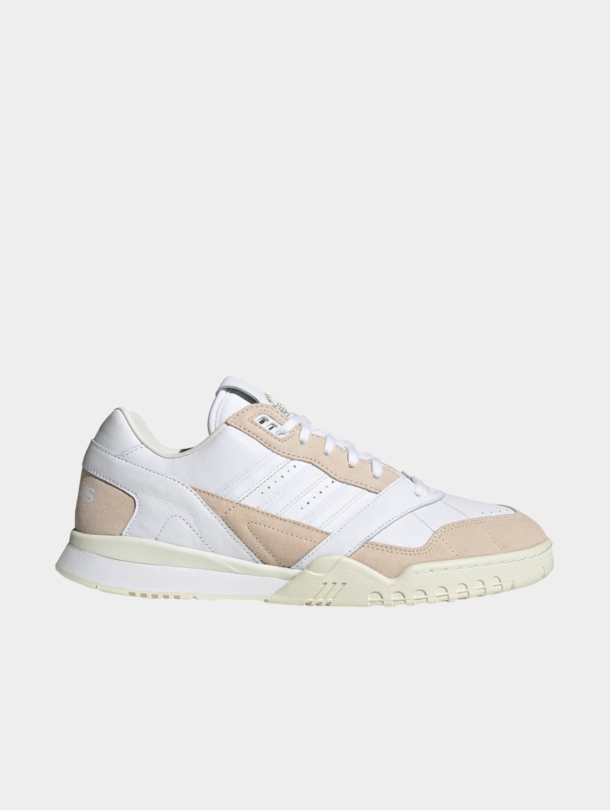 Adidas ar trainer outlet off white