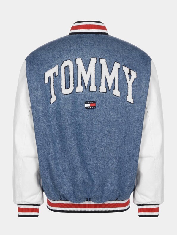 Letterman -1