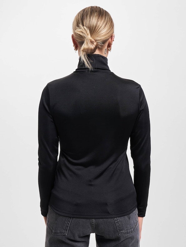 Oriel Turtleneck-1