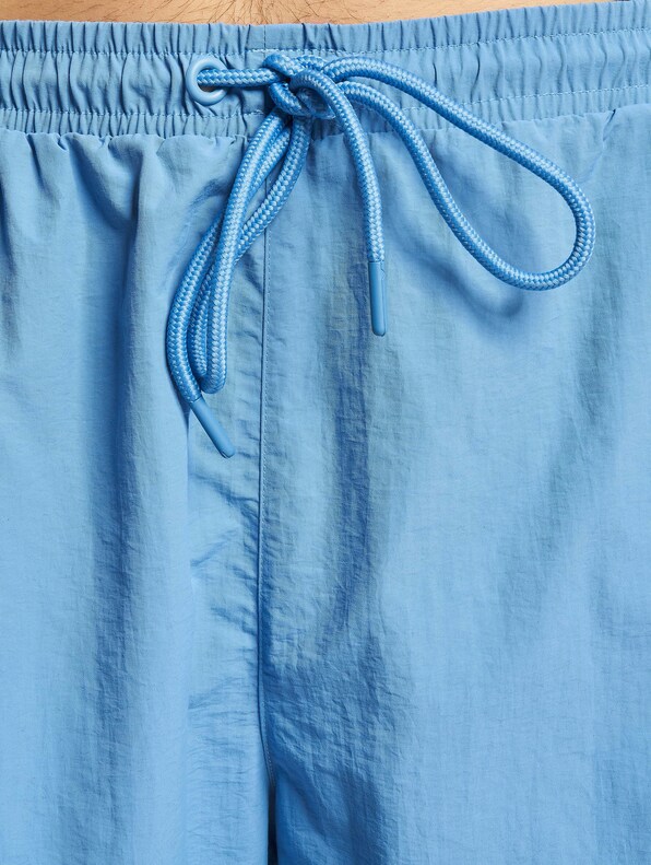 Fresh Nylon-4