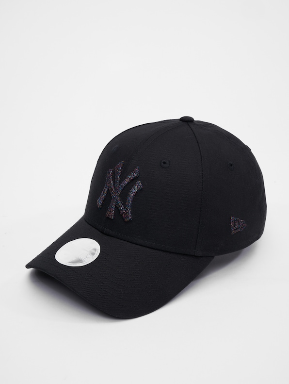 New York Yankees Metallic Logo 9Forty-0