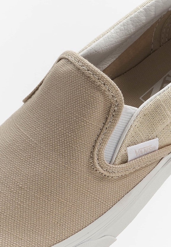 UA Classic Slip-On-7
