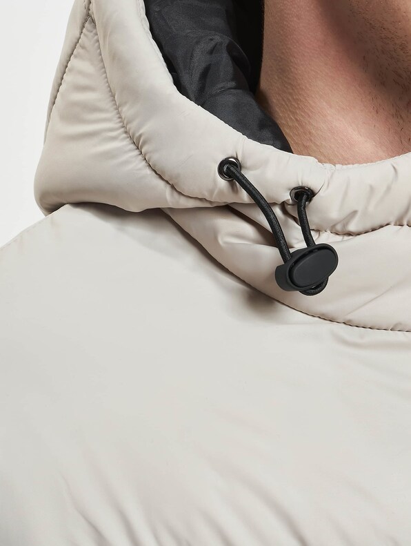 Pula Hooded-3