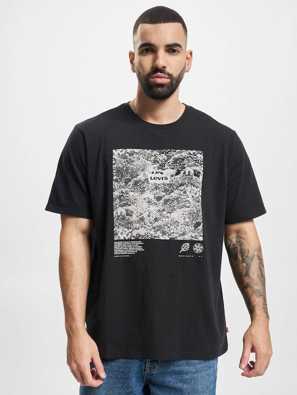 Levi's® Relaxed Fit  T-Shirt-2