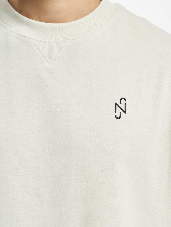 X NJR-4