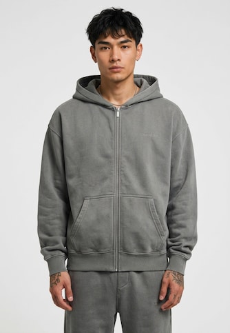 Logo Oversized