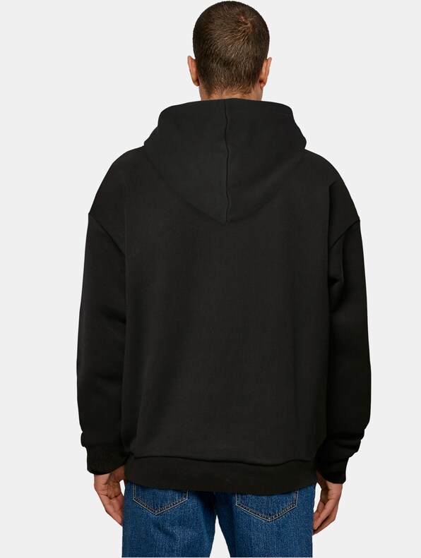 NITM-Moody Face x Ultra Heavy-1