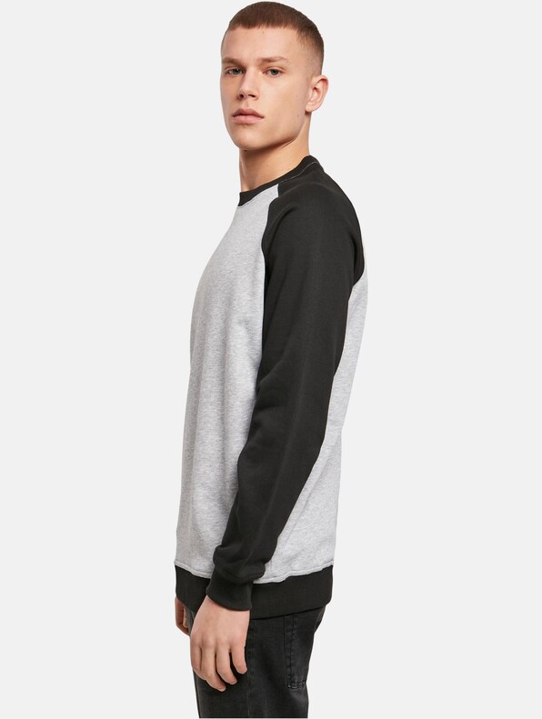 Raglan Crewneck-2