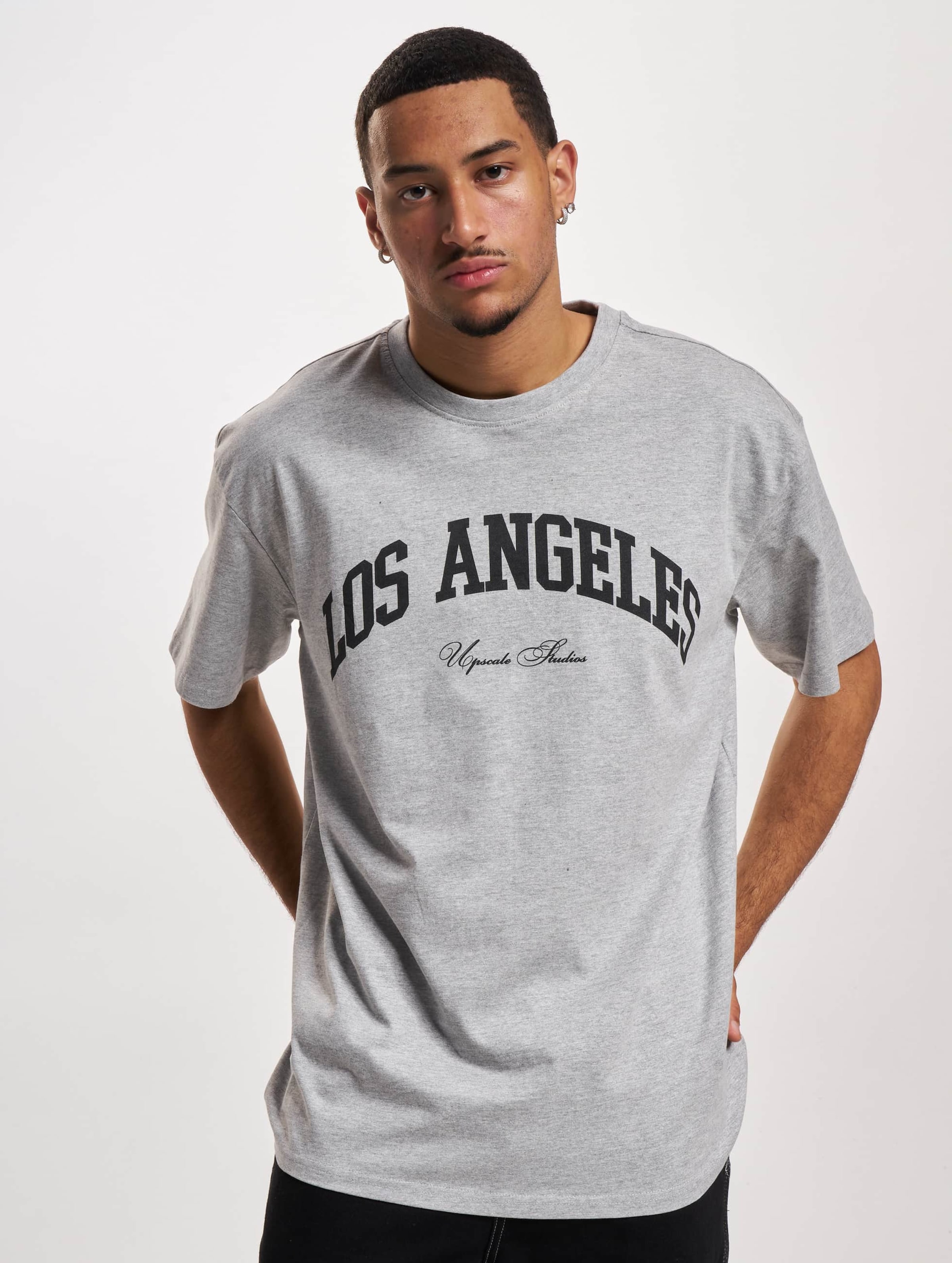 Mister Tee Upscale L.A. College Oversize T-Shirt Mannen op kleur grijs, Maat S