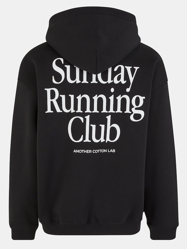 Sunday Running Club Oversized-5