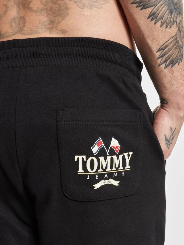Tommy Jeans Modern Prep-3