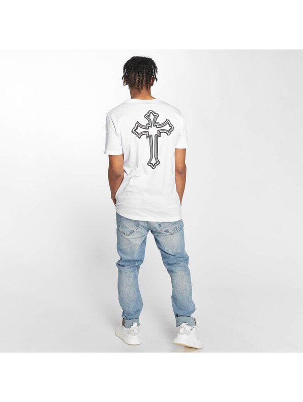 Tupac Cross-3