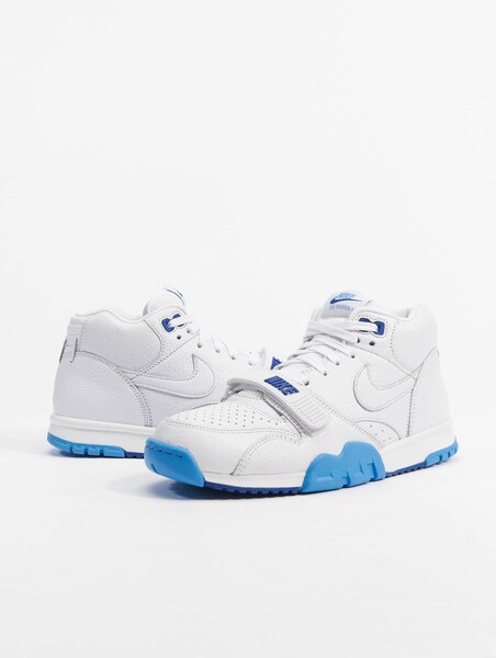 nike trainer 9