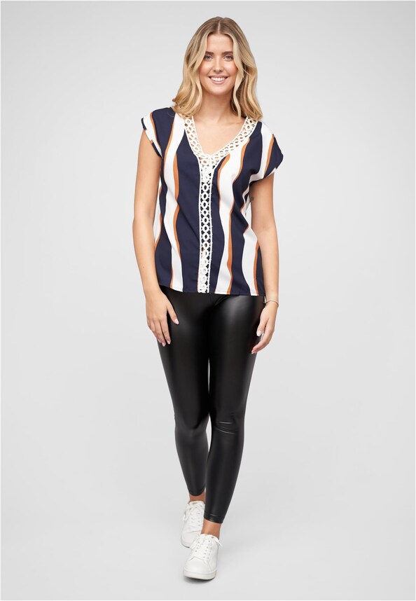 V-Neck Top mit Häkelbordüre und Wellen Print-4